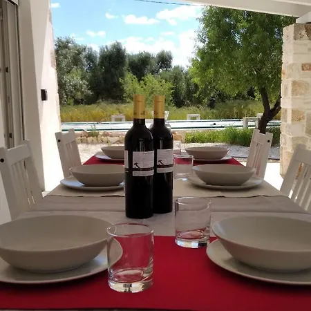 Trullo Amenil Con Piscina